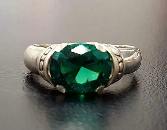 Boho Emerald Ring - Green Solitaire Ring - Vintage Tribal Ring
