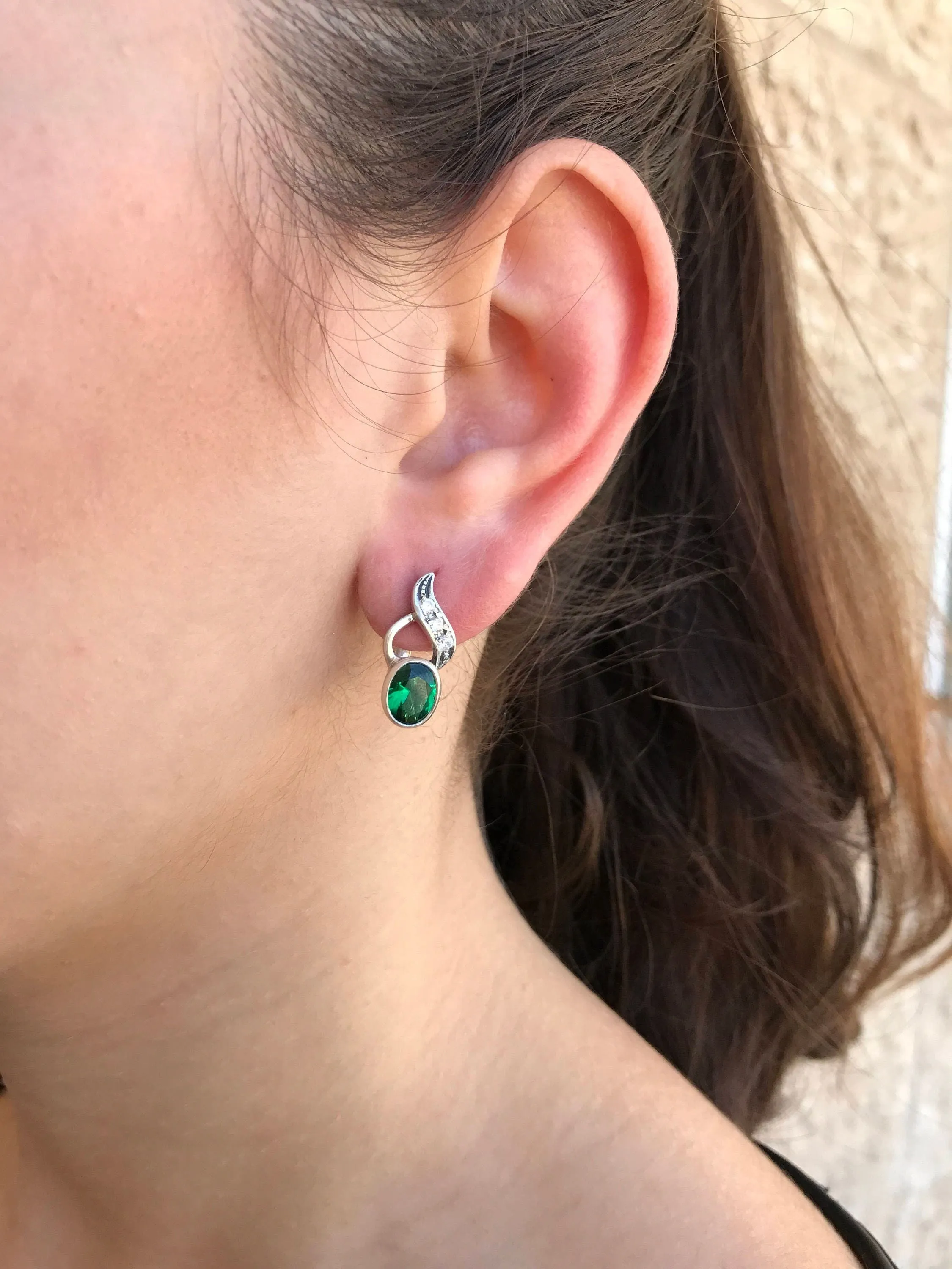 Classy Emerald Earrings - Green Drop Earrings - Sparkly Bridal Earrings