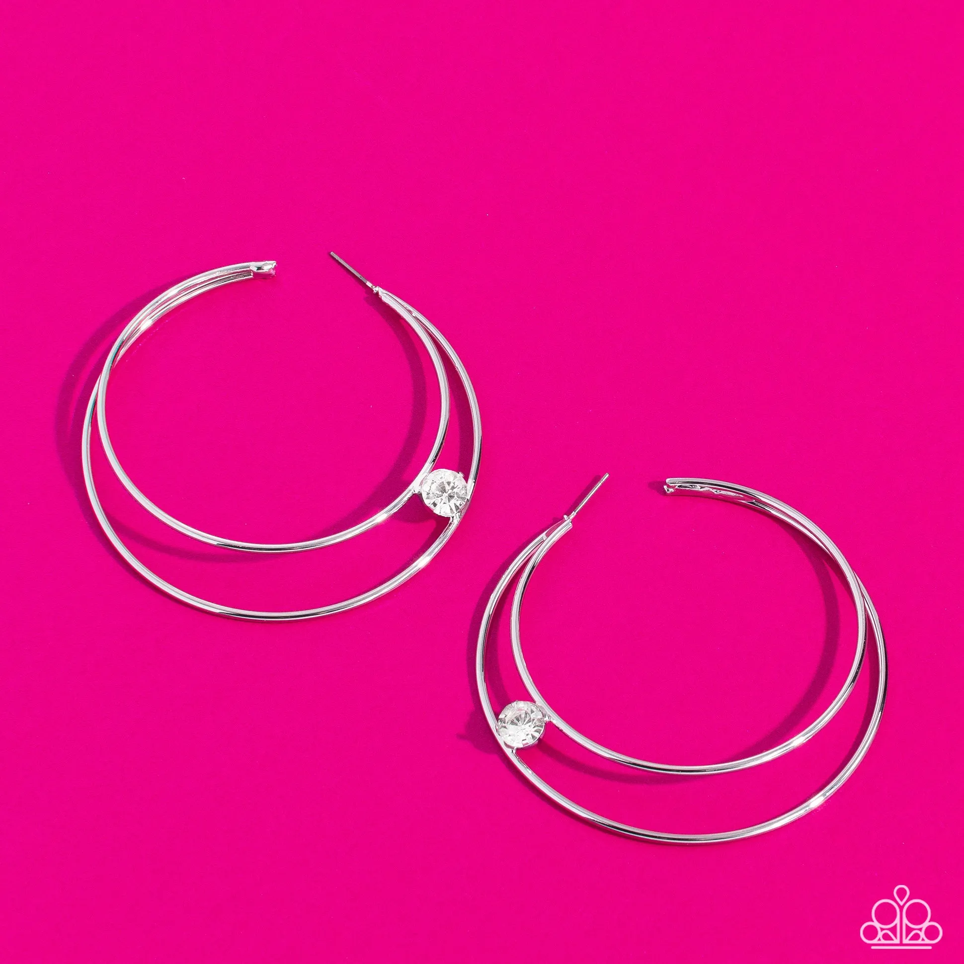 Earrings Theater HOOP - White LOP E2246