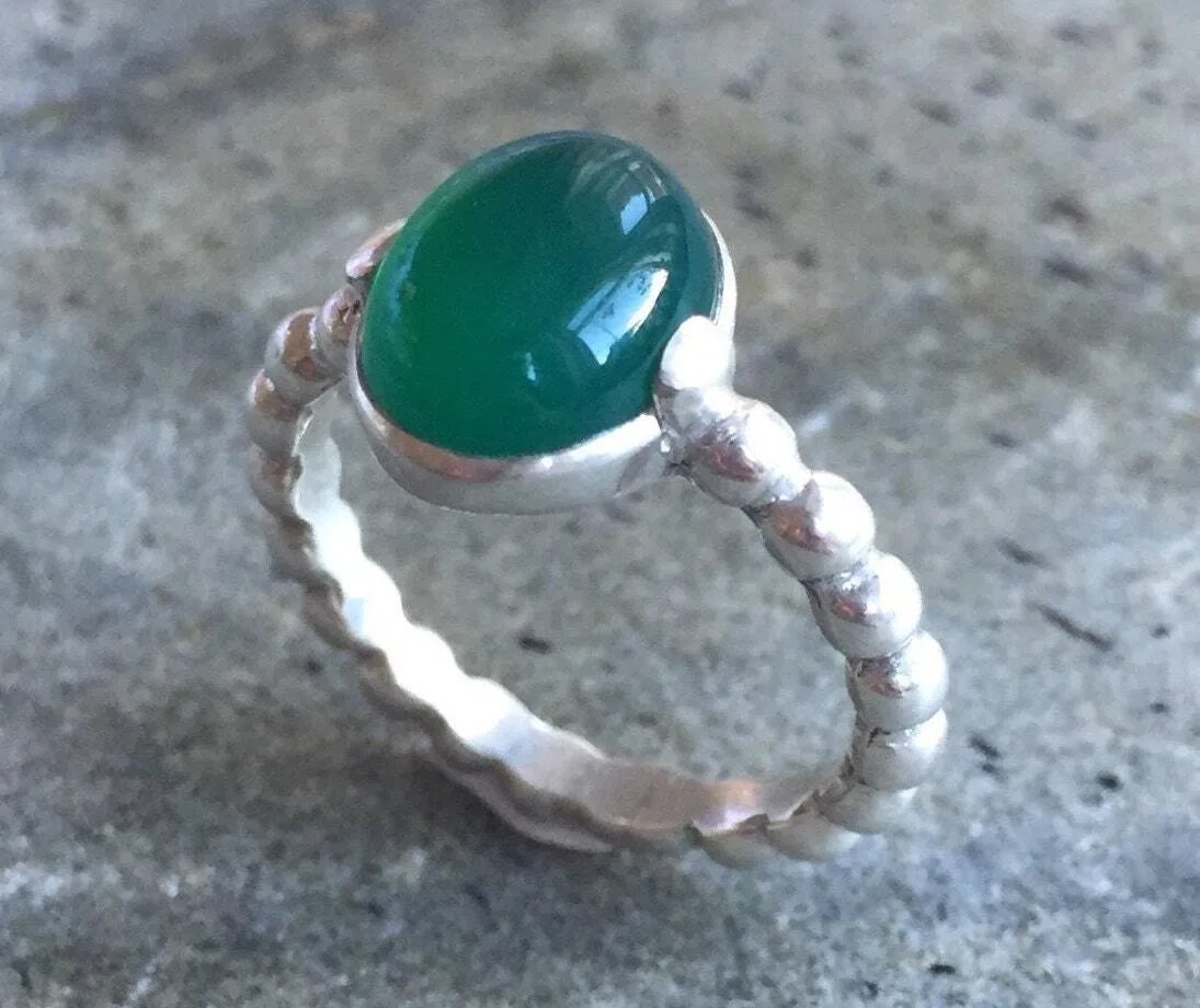 Emerald Bubble Band - Solitaire Emerald Ring, Green Vintage Ring