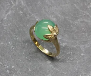 Emerald Gold Ring - Leaf Ring, May Birthstone Ring, Vintage Leaf Ring