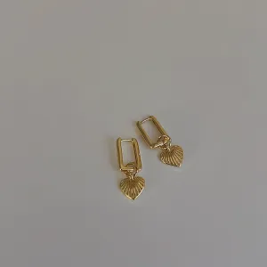 Gold Heart Charm Dangle Earrings -jlt11684