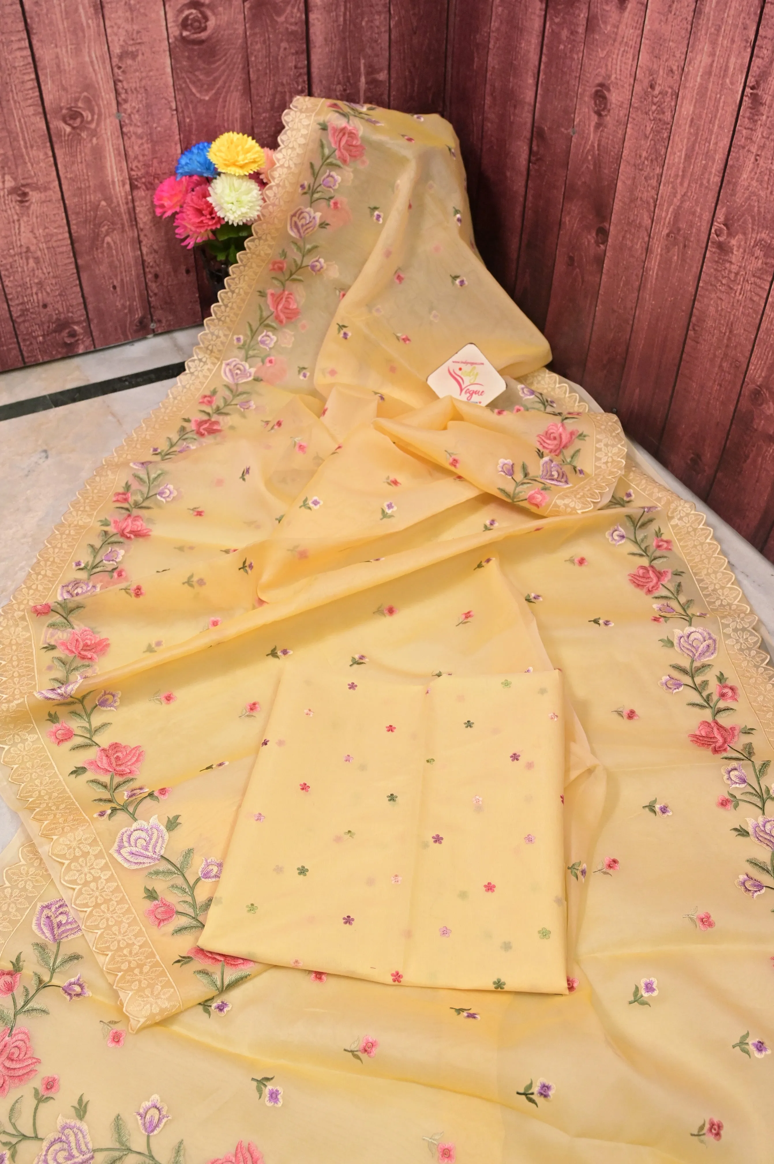 Graceful Organza Saree in Light Apricot Yellow