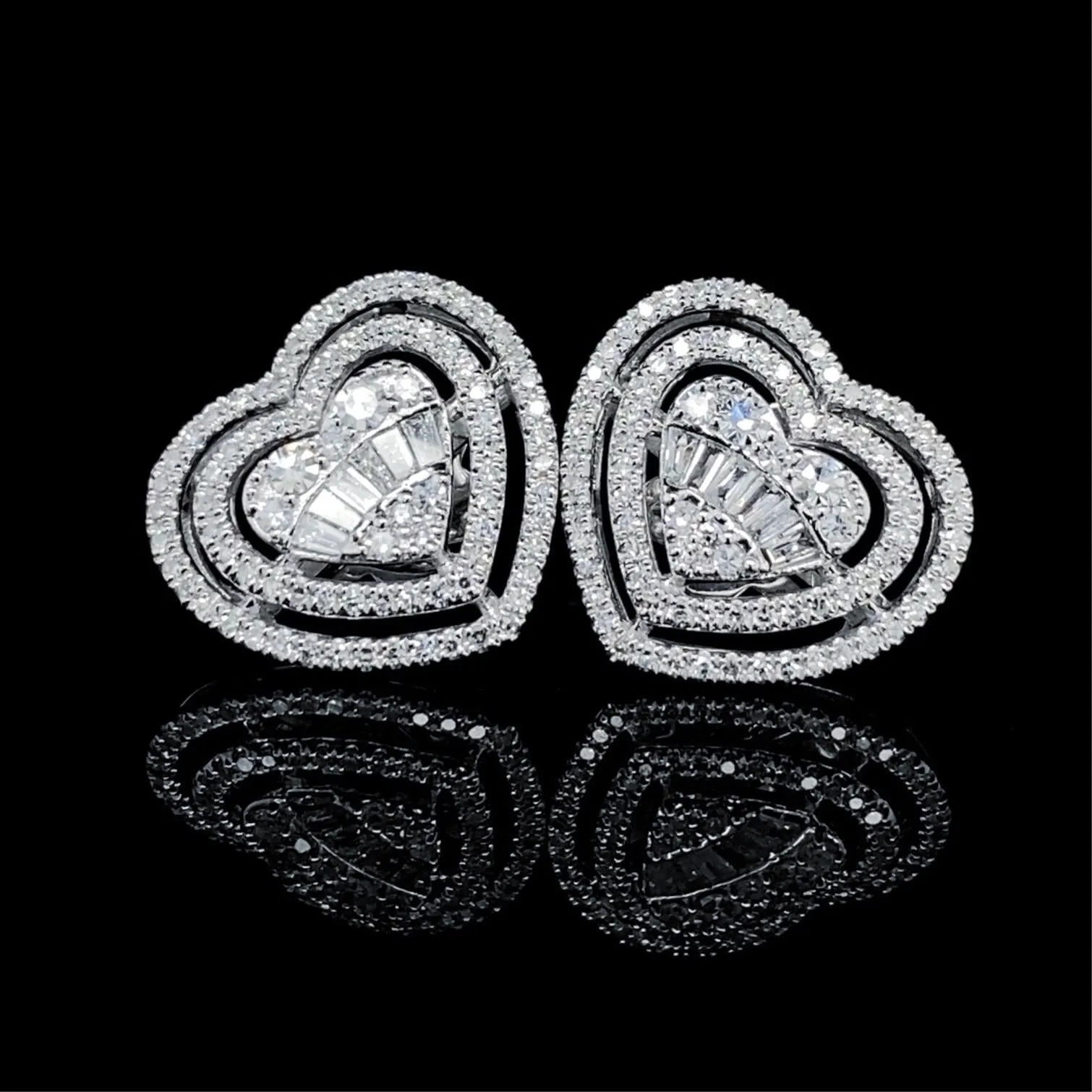 Large Heart Halo Diamond Earrings 14kt