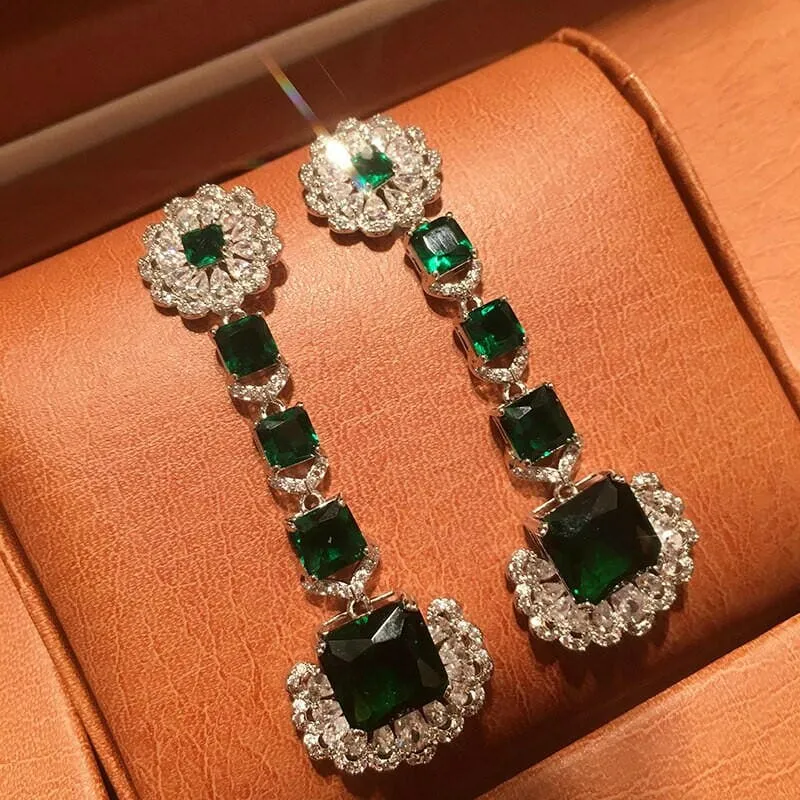 Luxurious Green Square Earrings with Emerald and Diamond Elegance