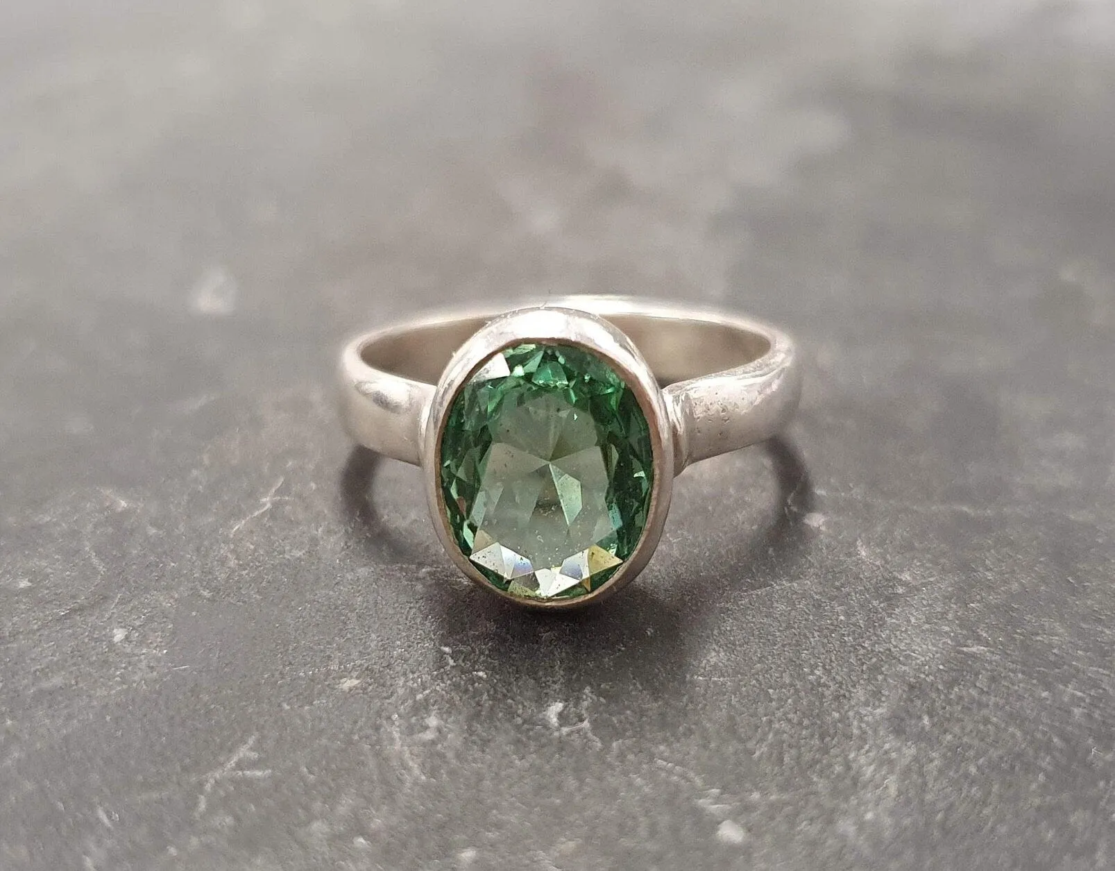 Mint Emerald Ring - Green Oval Ring - Vintage Bezel Ring