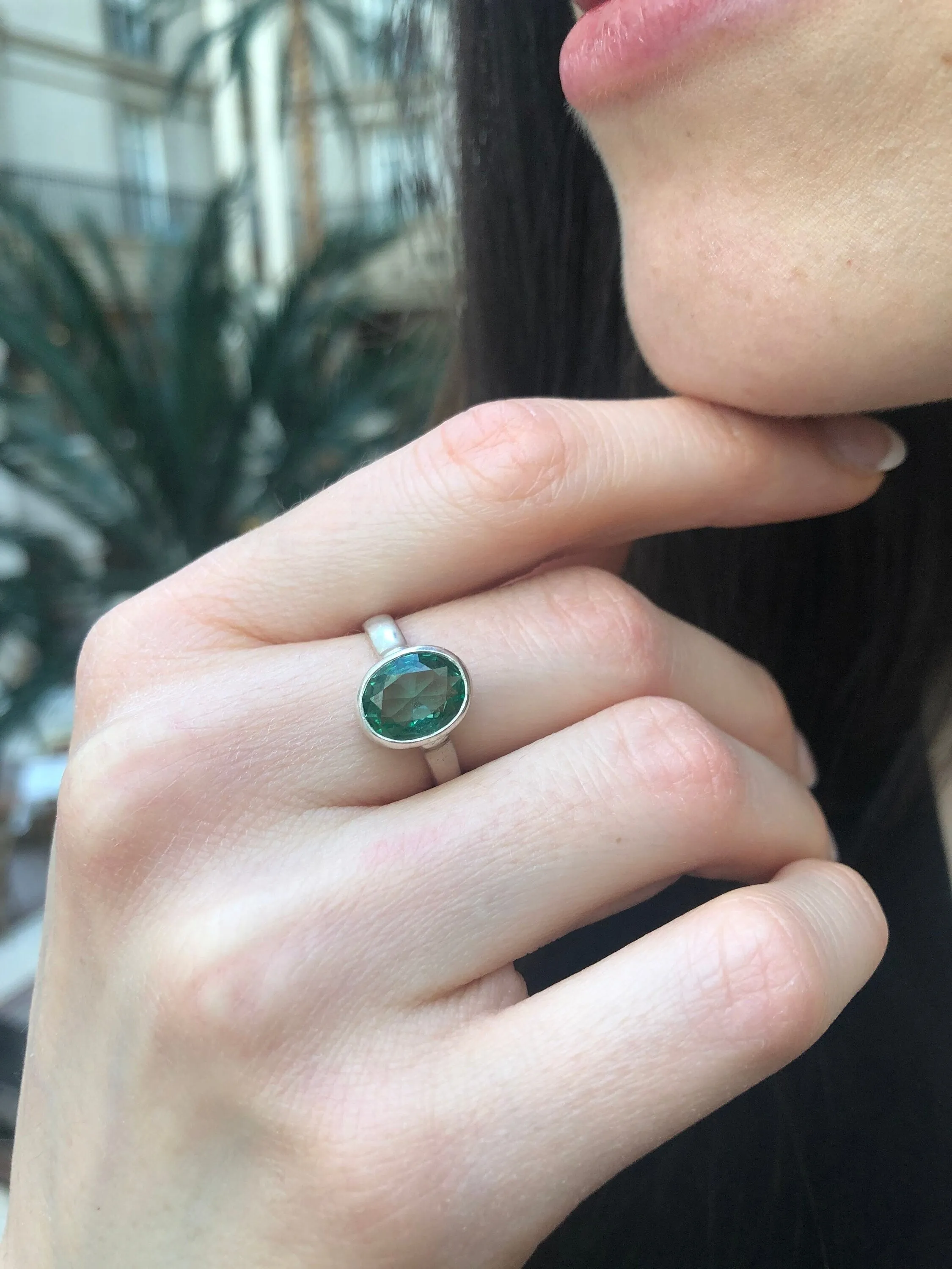 Mint Emerald Ring - Green Oval Ring - Vintage Bezel Ring