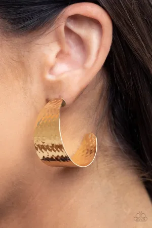 Paparazzi Earring ~ Flatten The Curve - Gold