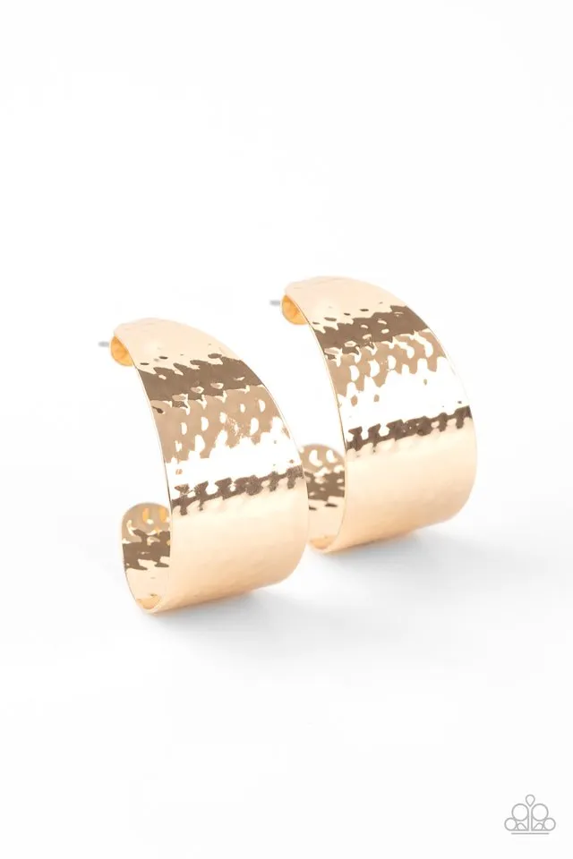 Paparazzi Earring ~ Flatten The Curve - Gold