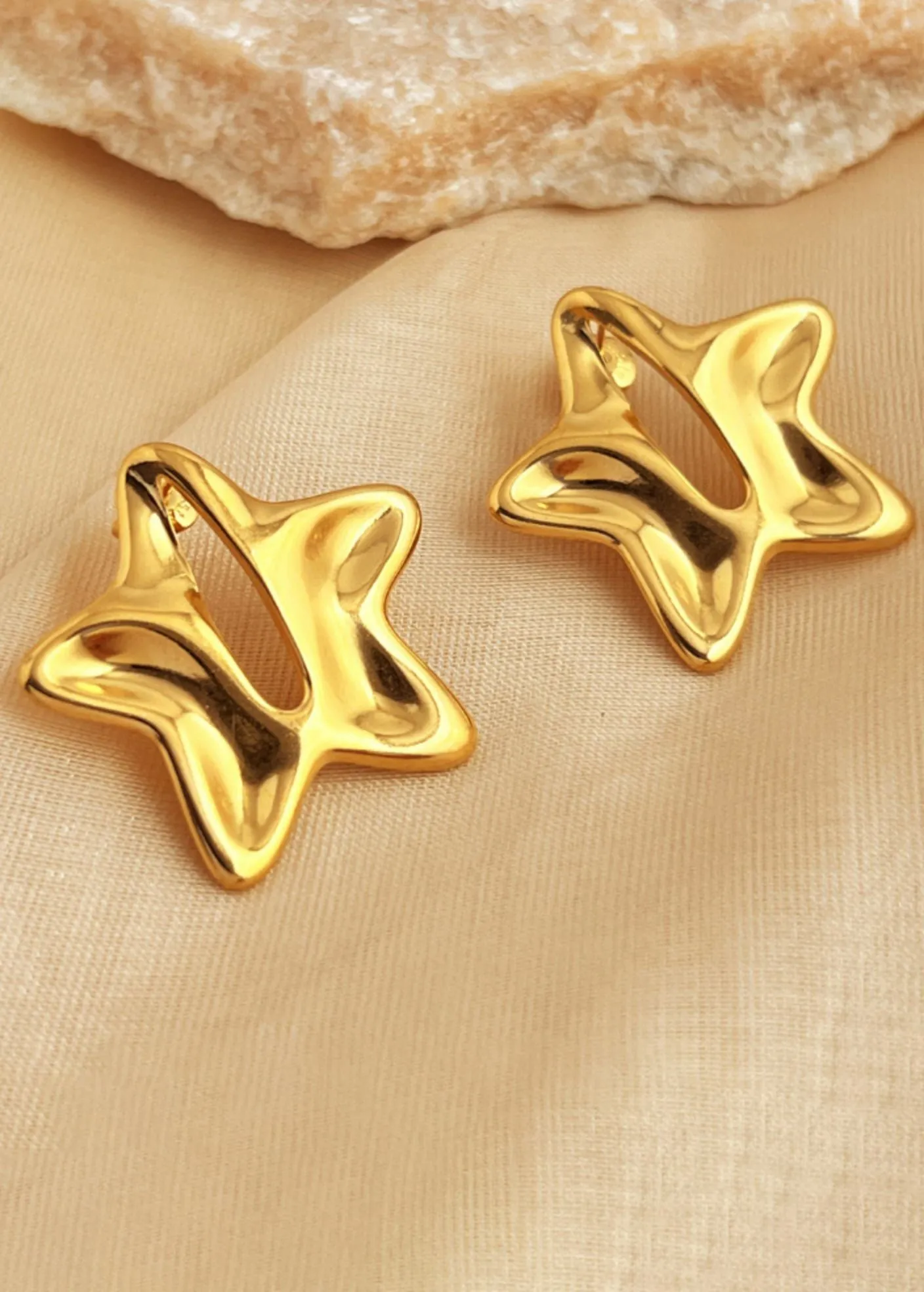 Split Star Gold Plate Stainless Steel Stud Earrings