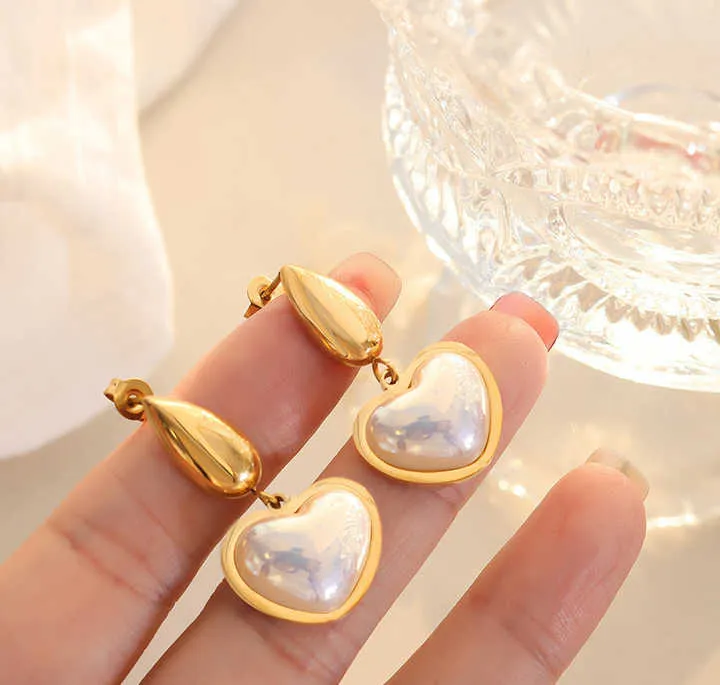 Vintage Heart Earrings