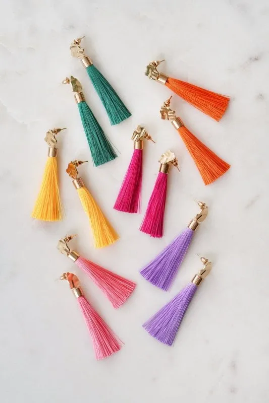 Xander Kostroma Gold Tone & Forest Green Tassel Drop Earrings – 8 cm drop, Statement Earrings, Boho Chic Jewelry, Lightweight Drop Earrings, Fashion Accessories, Gift for Her